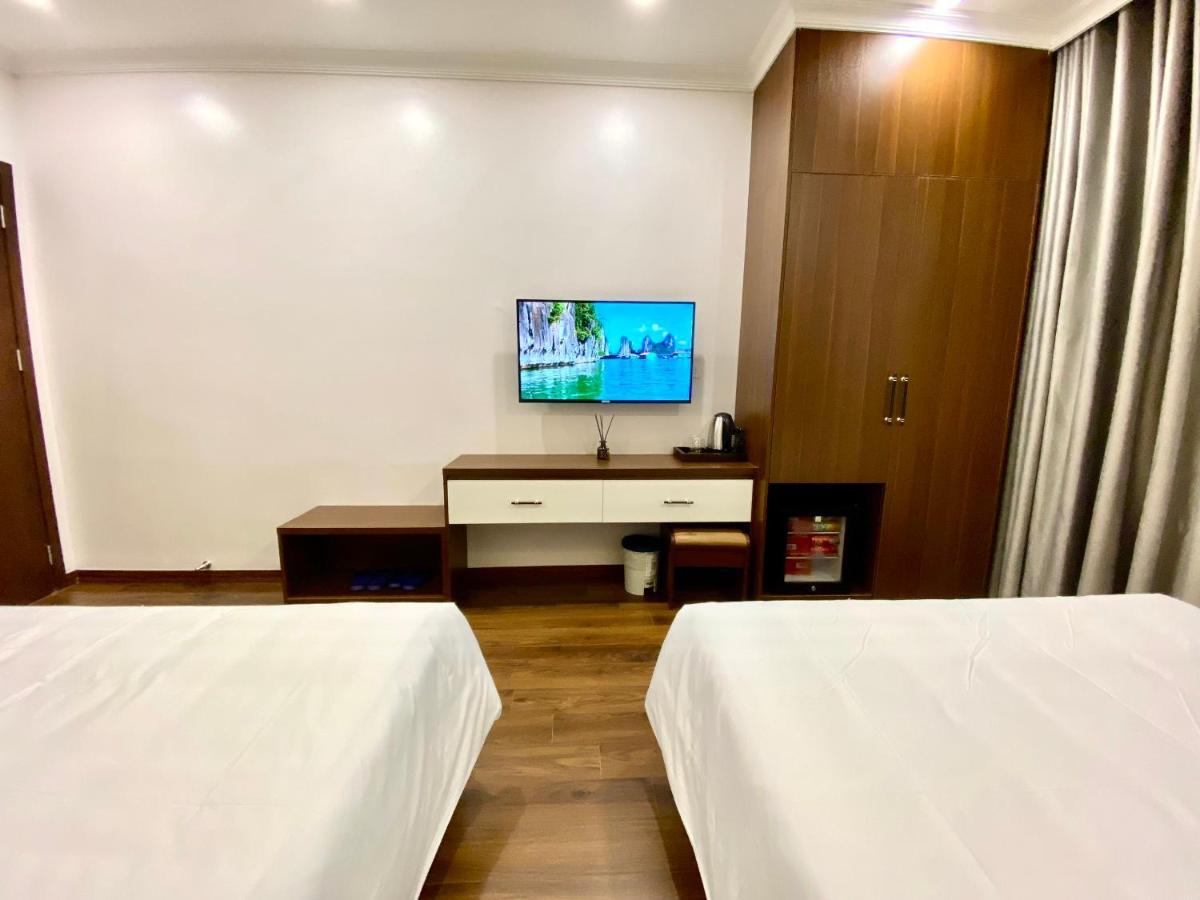 Moonlight Hotel Ha Long Esterno foto