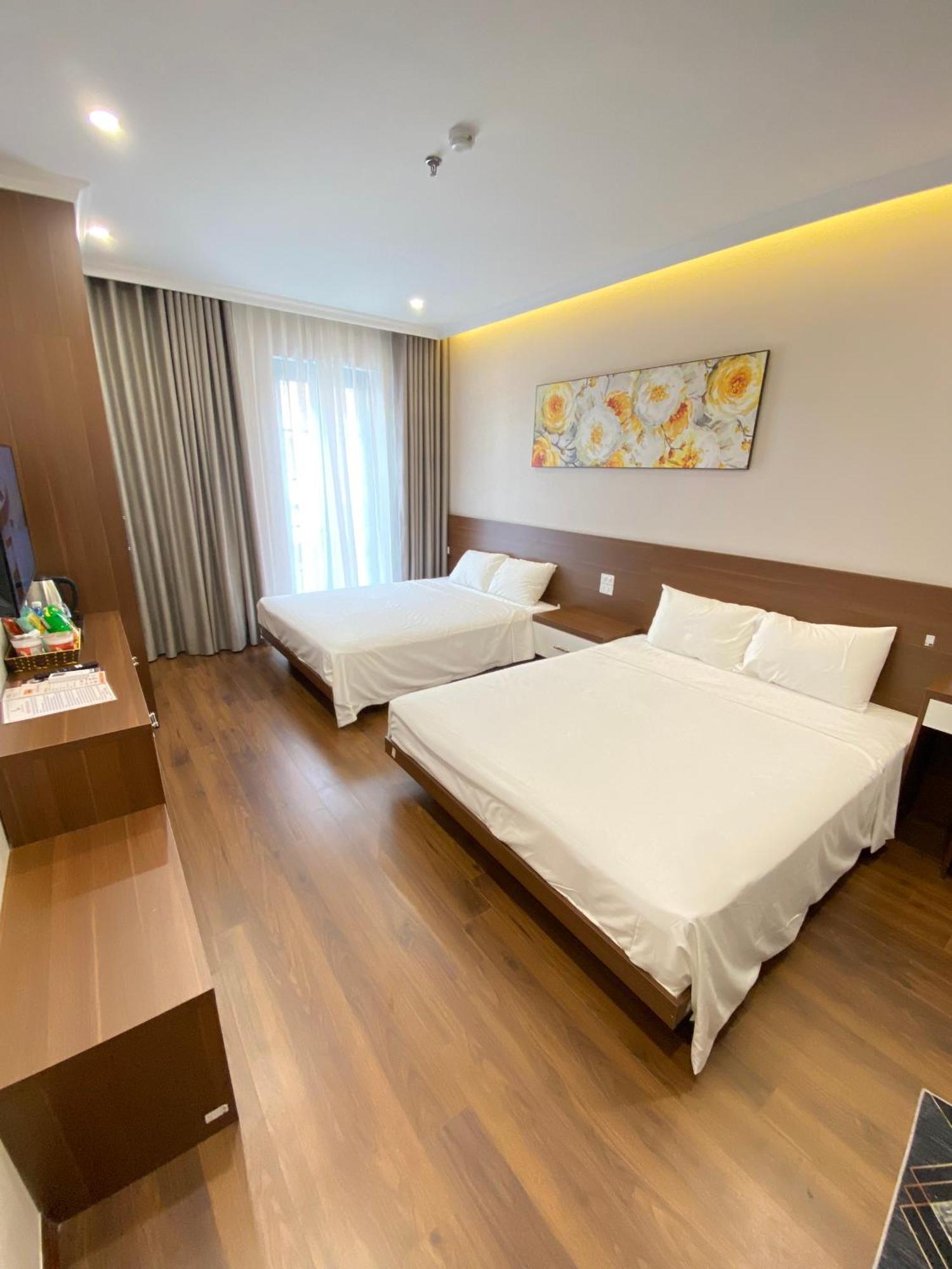 Moonlight Hotel Ha Long Esterno foto